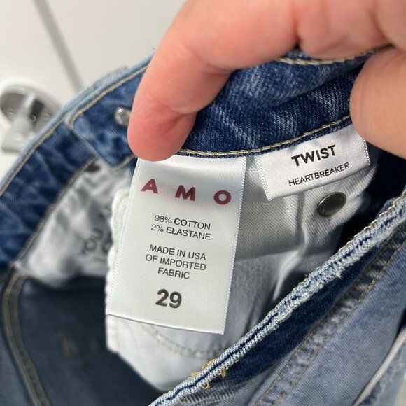 AMO Size 29 Blue Twist Heartbreaker Ankle Slim Straight Fray Hem Jeans - Picture 13 of 16
